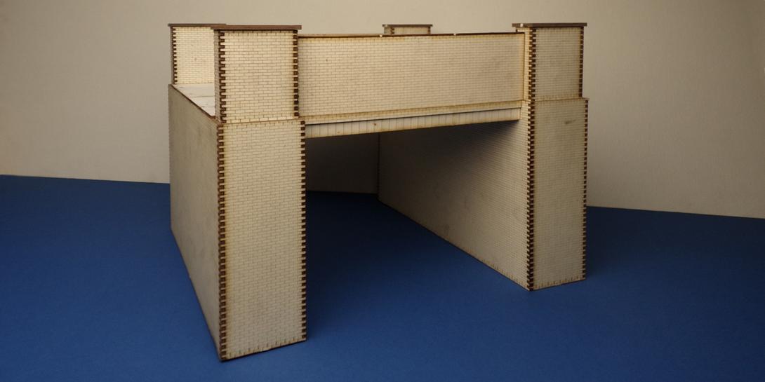 B 70-18 O gauge brick bridge