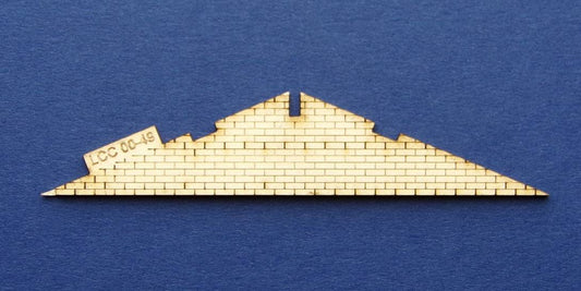 LCC 00-49 OO gauge low angle brick roof gable