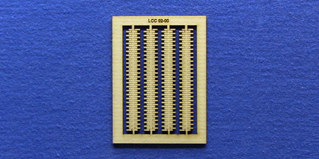 LCC 02-00 OO gauge 5.5mm station wall extension kit