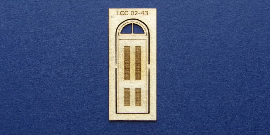 LCC 02-43 OO gauge single door with round transom