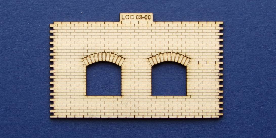 LCC 03-00 OO guage small signal box front wall type 1