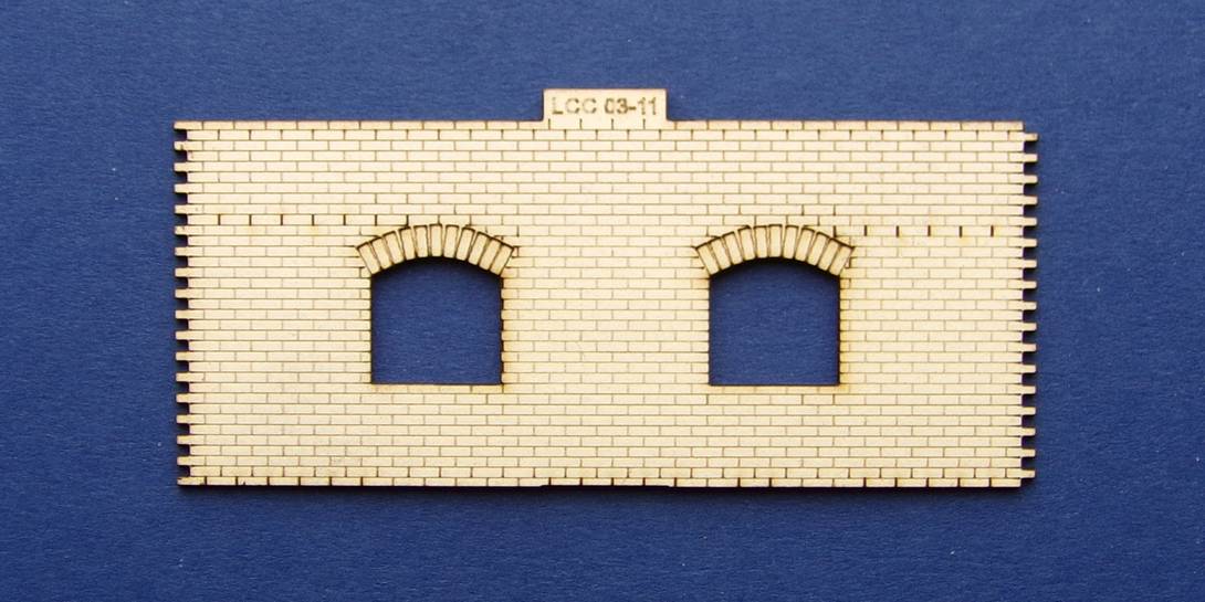 LCC 03-11 OO gauge medium signal box front wall type 1