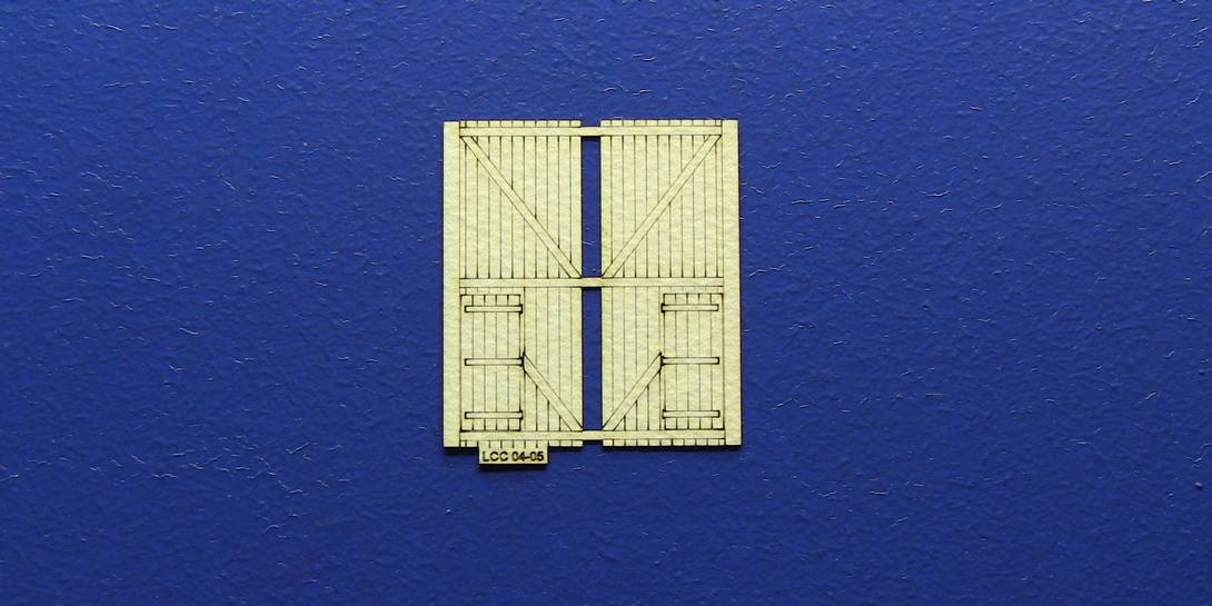 LCC 04-05 OO gauge double sided door type 2 with smaller door