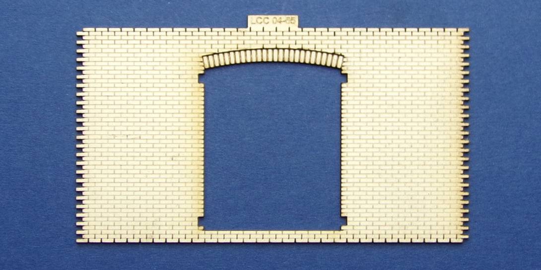 LCC 04-65 OO gauge industrial warehouse gate panel