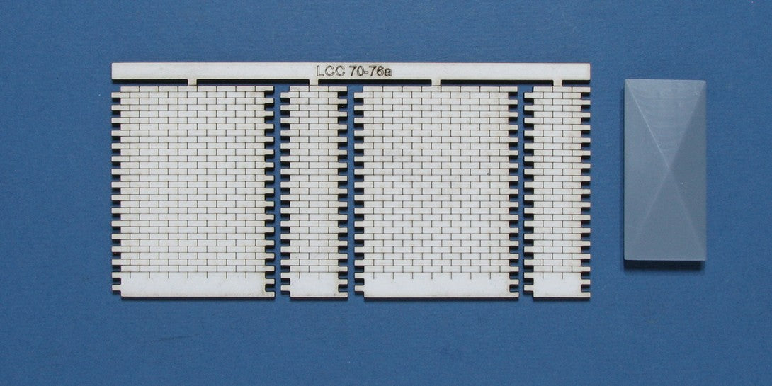 LCC 70-76 O gauge bridge parapet pier