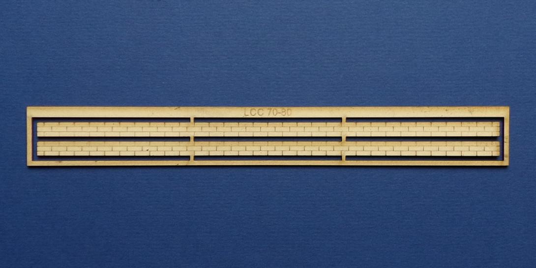 LCC 70-80 O gauge brick decoration for bridge parapet