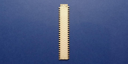 LCC 72-01 O gauge 3 brick wide station wall extension