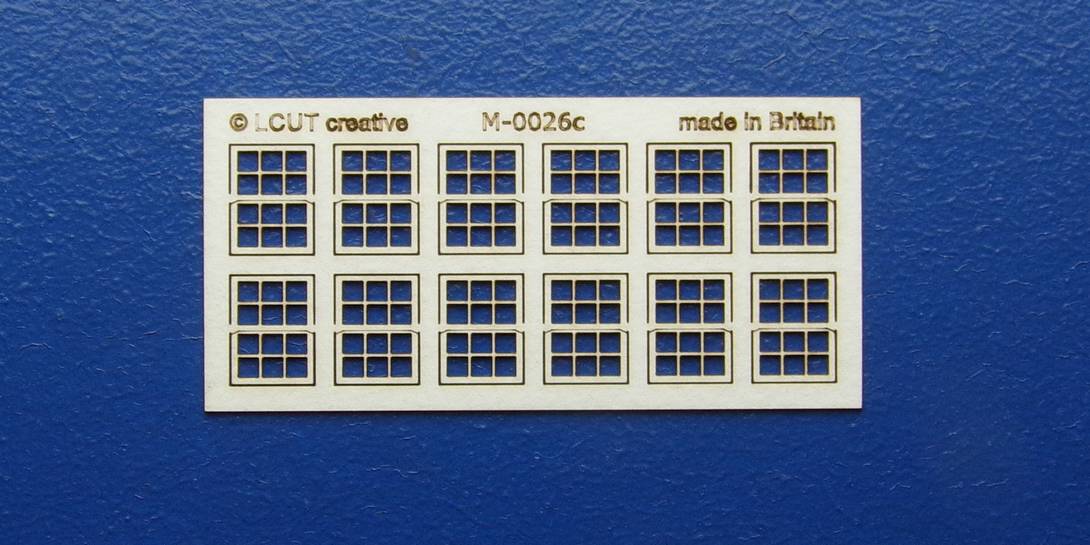 M 00-26c OO gauge kit of 12 windows with sash - type 2