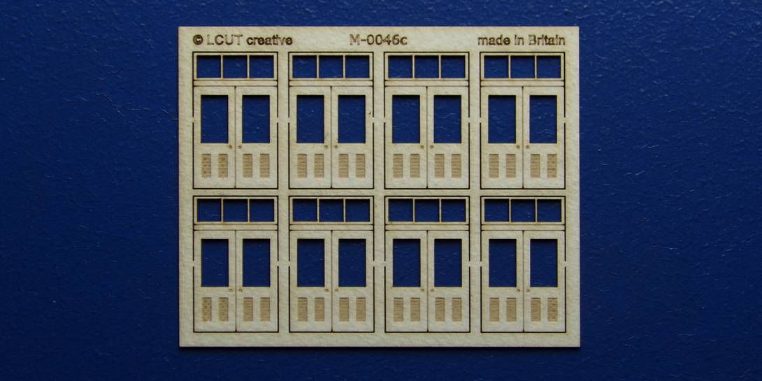 M 00-46c OO gauge kit of 8 double doors with square transom type 1