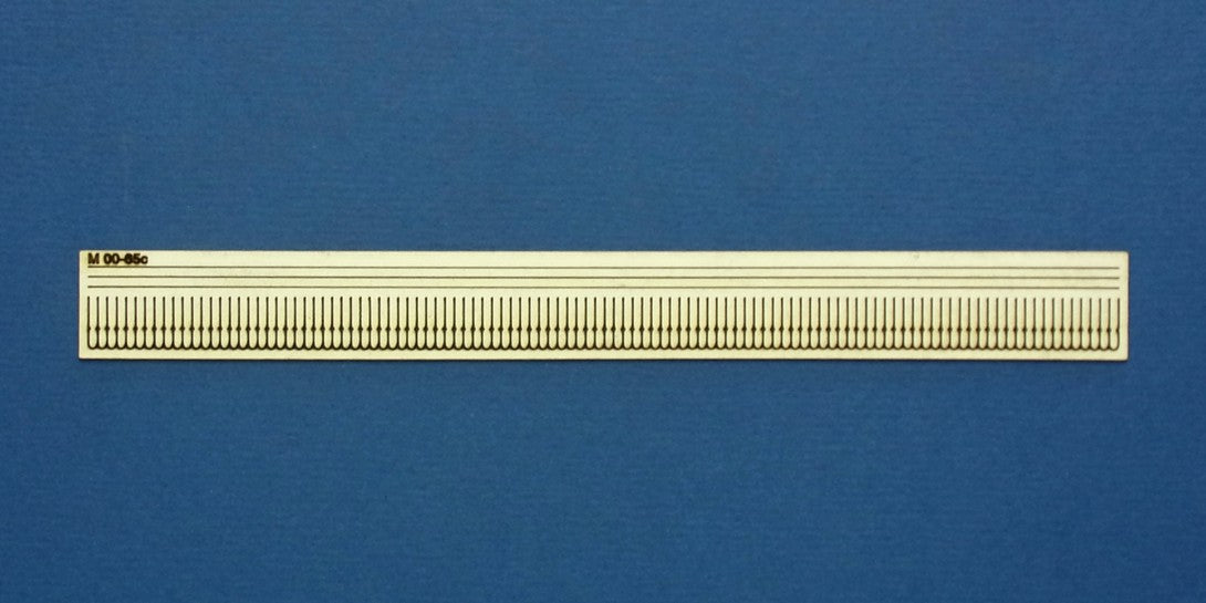 M 00-65c OO gauge valance - LNWR, LMS