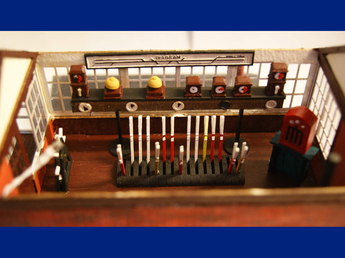 Medium signal box in O gauge with interior. Assembled and finished by Claire and Martin Gilmore.